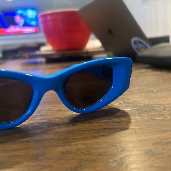 Balenciaga Sunglasses BB0243S - Picture 13 of 15